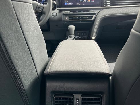 Certified 2025 Toyota Camry XLE image 7