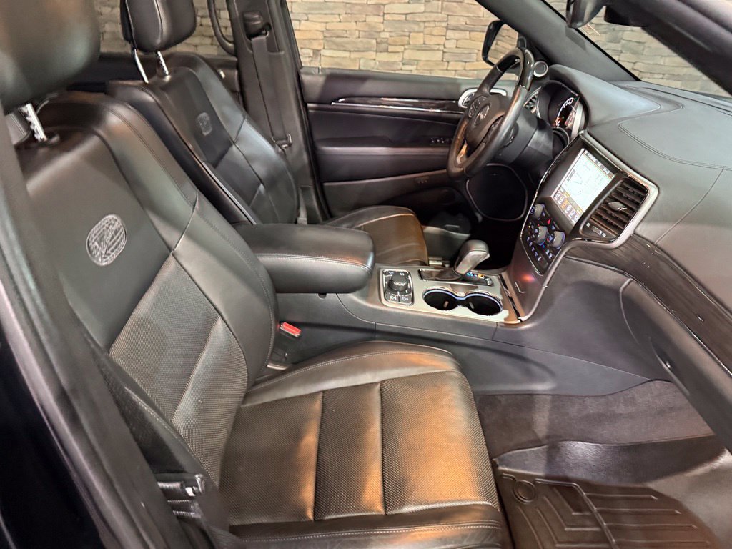 Used 2018 Jeep Grand Cherokee Overland AWD/4WD image 24