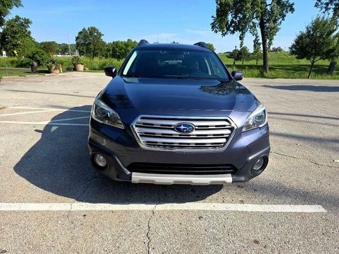 Used 2016 Subaru Outback 3.6R Limited image 2
