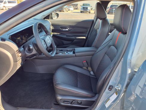 New 2026 Nissan Sentra SR w/ SR Premium Package image 11