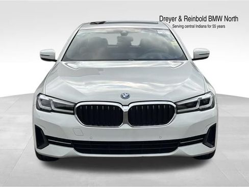 Used 2023 BMW 530e w/ Premium Package RWD image 11