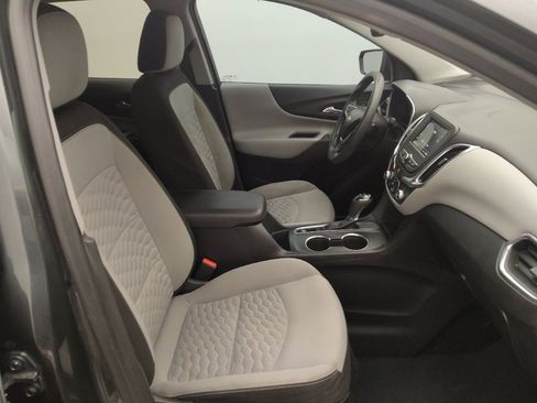 Used 2019 Chevrolet Equinox LS w/ LS Convenience Package FWD image 21
