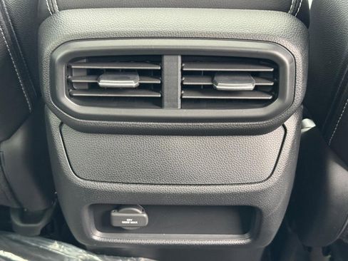 Certified 2025 Honda Ridgeline RTL image 16