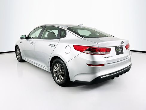 Used 2020 Kia Optima LX FWD image 5