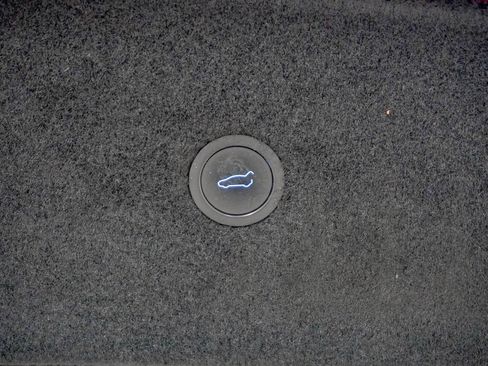 Used 2021 Tesla Model S Long Range image 11