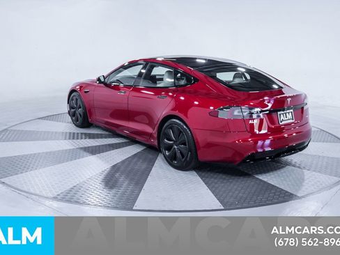 Used 2021 Tesla Model S Plaid image 7