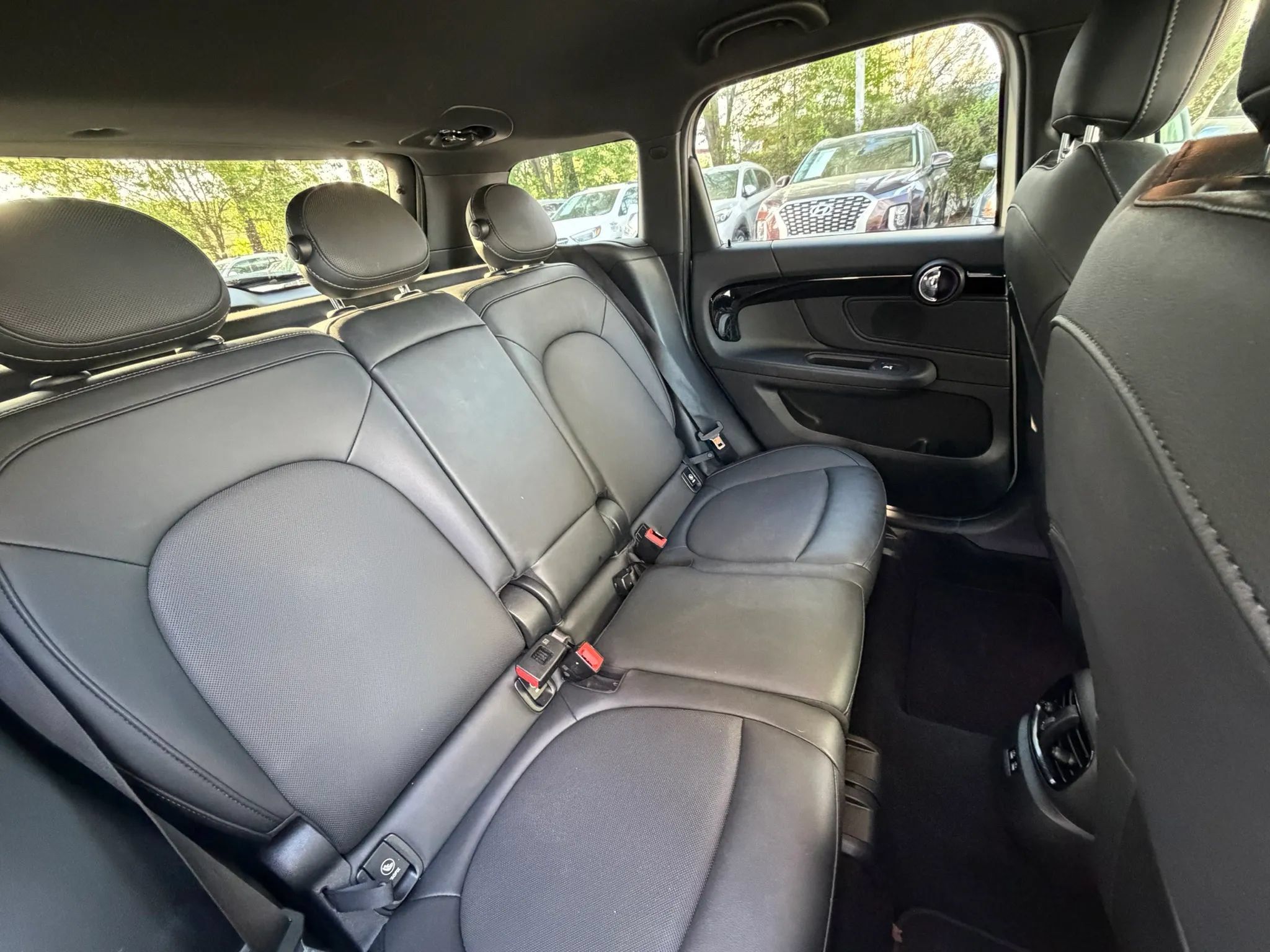 Used 2023 MINI Cooper Countryman S FWD image 11