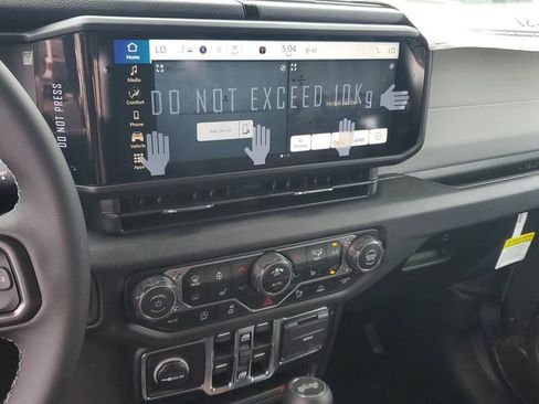 New 2025 Jeep Wrangler Sport S image 22