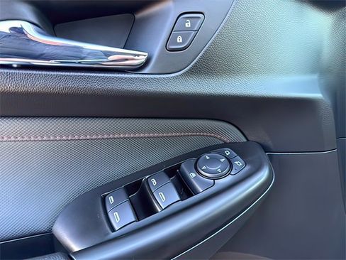 Certified 2023 Chevrolet TrailBlazer RS w/ Sun and Liftgate Package image 17