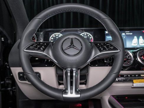 Certified 2026 Mercedes-Benz GLA 250 image 21