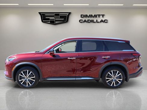 Used 2023 INFINITI QX60 Sensory w/ Cargo Package image 3