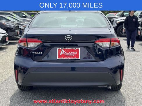 Used 2024 Toyota Corolla LE FWD image 35