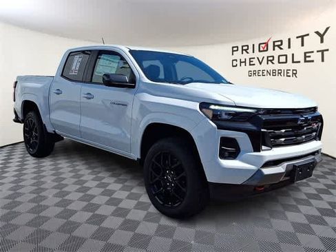 New 2025 Chevrolet Colorado Z71 w/ Technology Package image 3