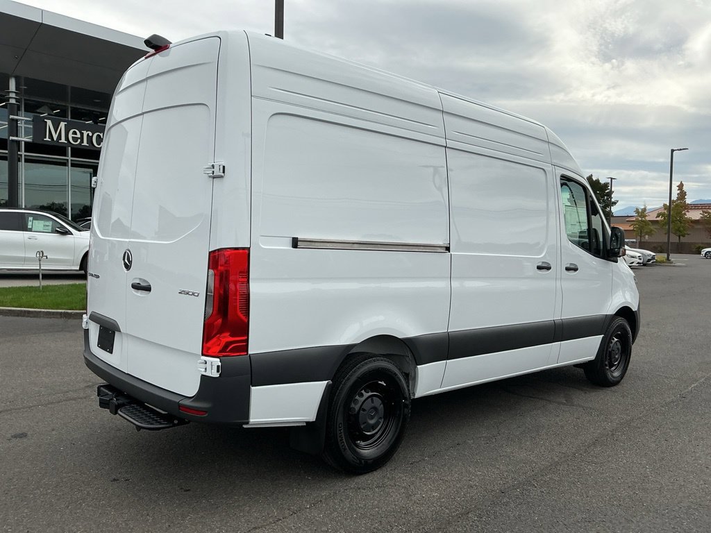 New 2026 Mercedes-Benz Sprinter 2500 image 4