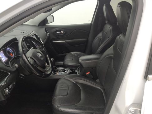 Used 2020 Jeep Cherokee Limited AWD/4WD image 17