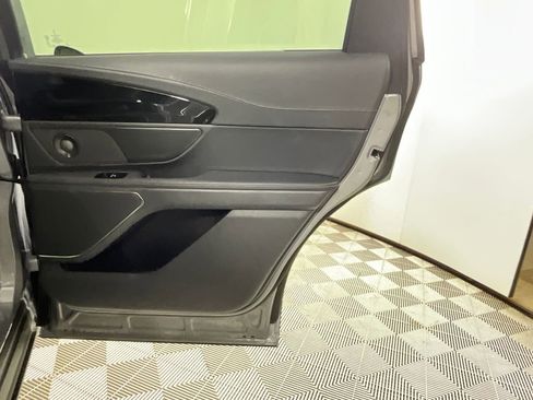 Used 2025 Lincoln Nautilus Premier w/ Equipment Group 102A image 24