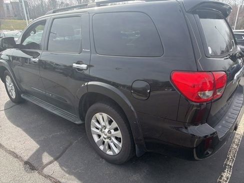 Used 2013 Toyota Sequoia Platinum image 3
