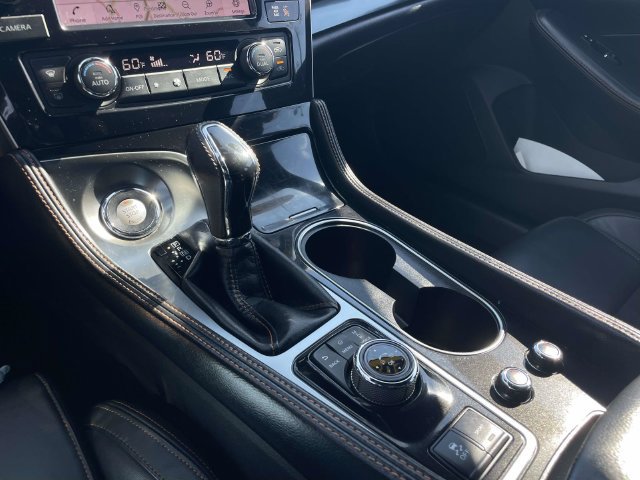 Used 2020 Nissan Maxima SR w/ Illumination Package FWD image 30