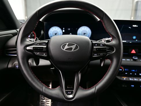 Certified 2025 Hyundai Elantra N Line image 25