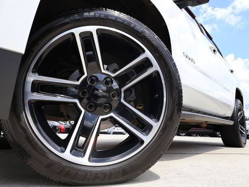 Used 2019 Chevrolet Tahoe LT RWD image 29