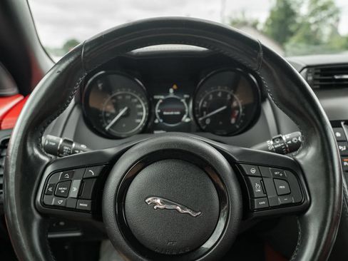 Used 2016 Jaguar F-TYPE S RWD image 18