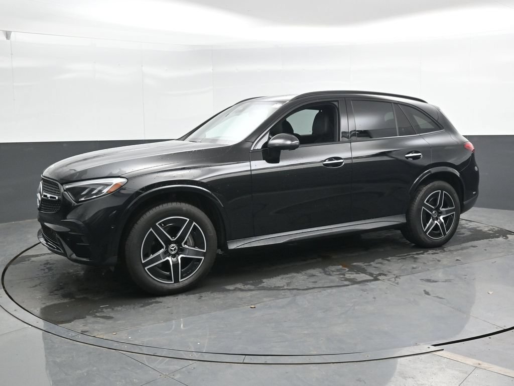 Used 2023 Mercedes-Benz GLC 300 image 9