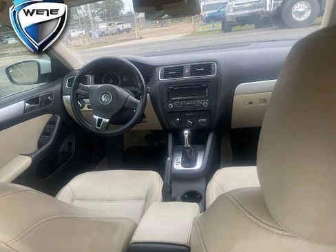 Used 2014 Volkswagen Jetta SE image 7