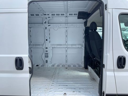 Used 2023 RAM ProMaster 3500 FWD image 26