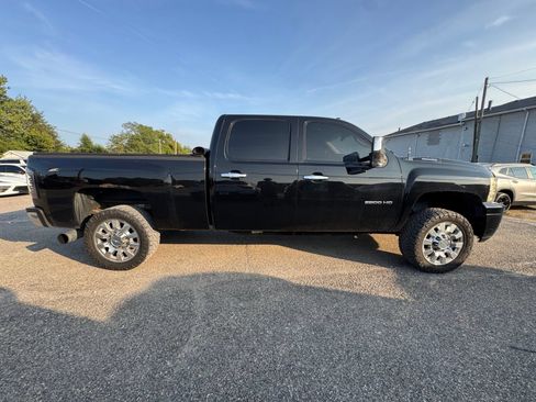 Used 2014 Chevrolet Silverado 2500 LT w/ Z71 Appearance Package AWD/4WD image 7