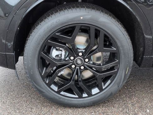 New 2026 Land Rover Discovery Sport Landmark image 13