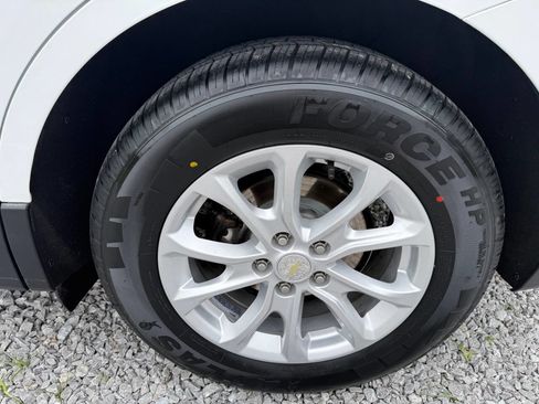 Used 2021 Chevrolet Equinox LT FWD image 11