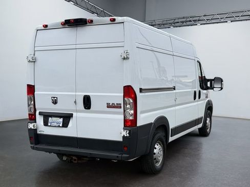 Used 2017 RAM ProMaster 2500 image 5