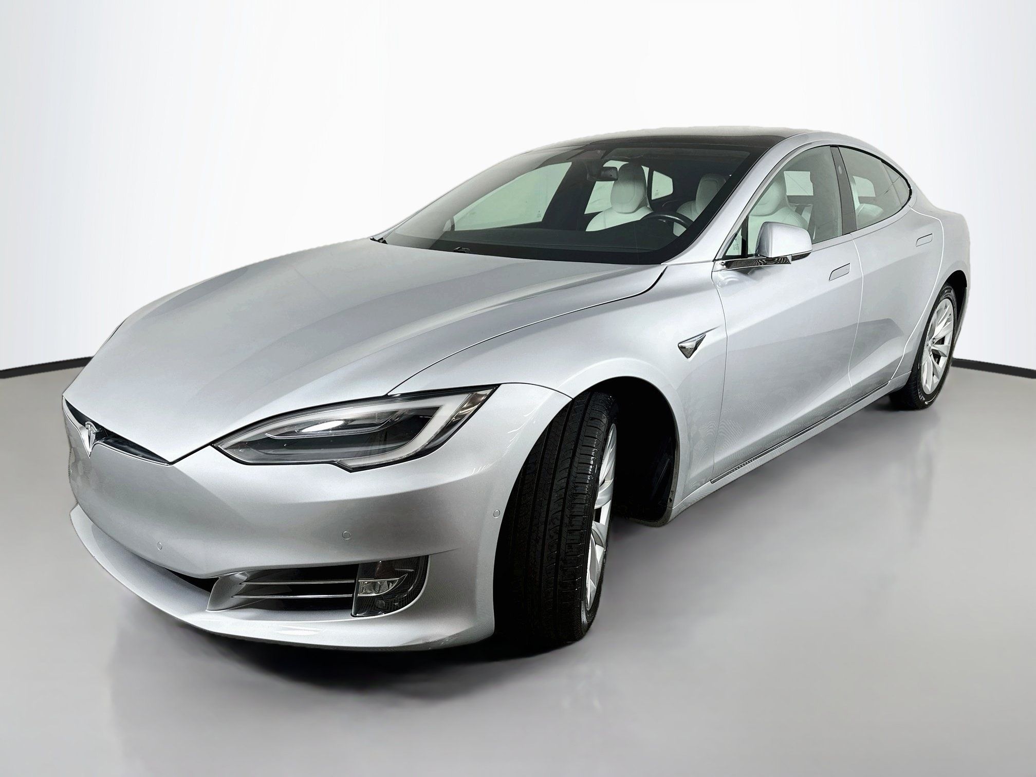 Used 2017 Tesla Model S 100D AWD/4WD image 3