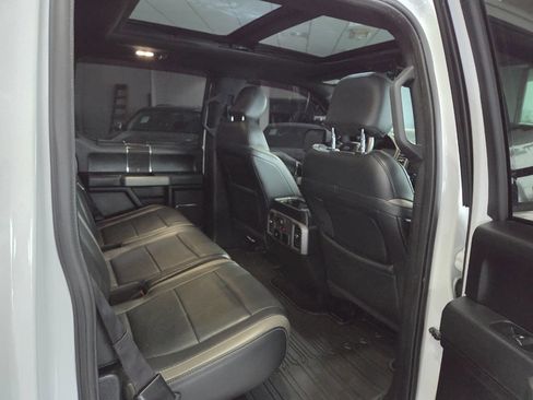 Used 2018 Ford F150 Raptor w/ Equipment Group 802A Luxury image 30