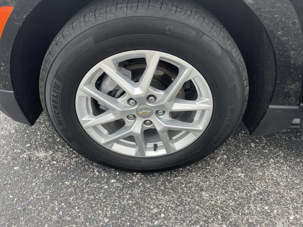 Used 2024 Chevrolet Equinox LT FWD image 31
