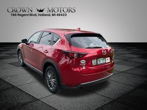 Used 2017 MAZDA CX-5 Touring AWD/4WD image 3