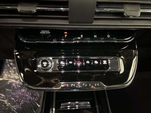 New 2026 Lincoln Corsair Reserve image 14