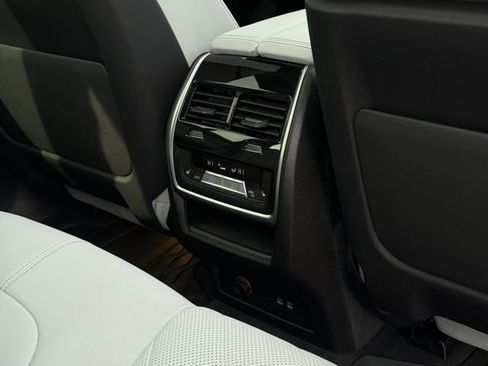 Used 2025 BMW X5 xDrive40i w/ Premium Enhanced Package image 24