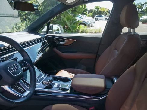 Used 2023 Audi Q7 3.0T Premium Plus w/ Premium Plus Package image 12