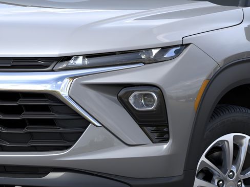 New 2026 Chevrolet TrailBlazer LS FWD image 10
