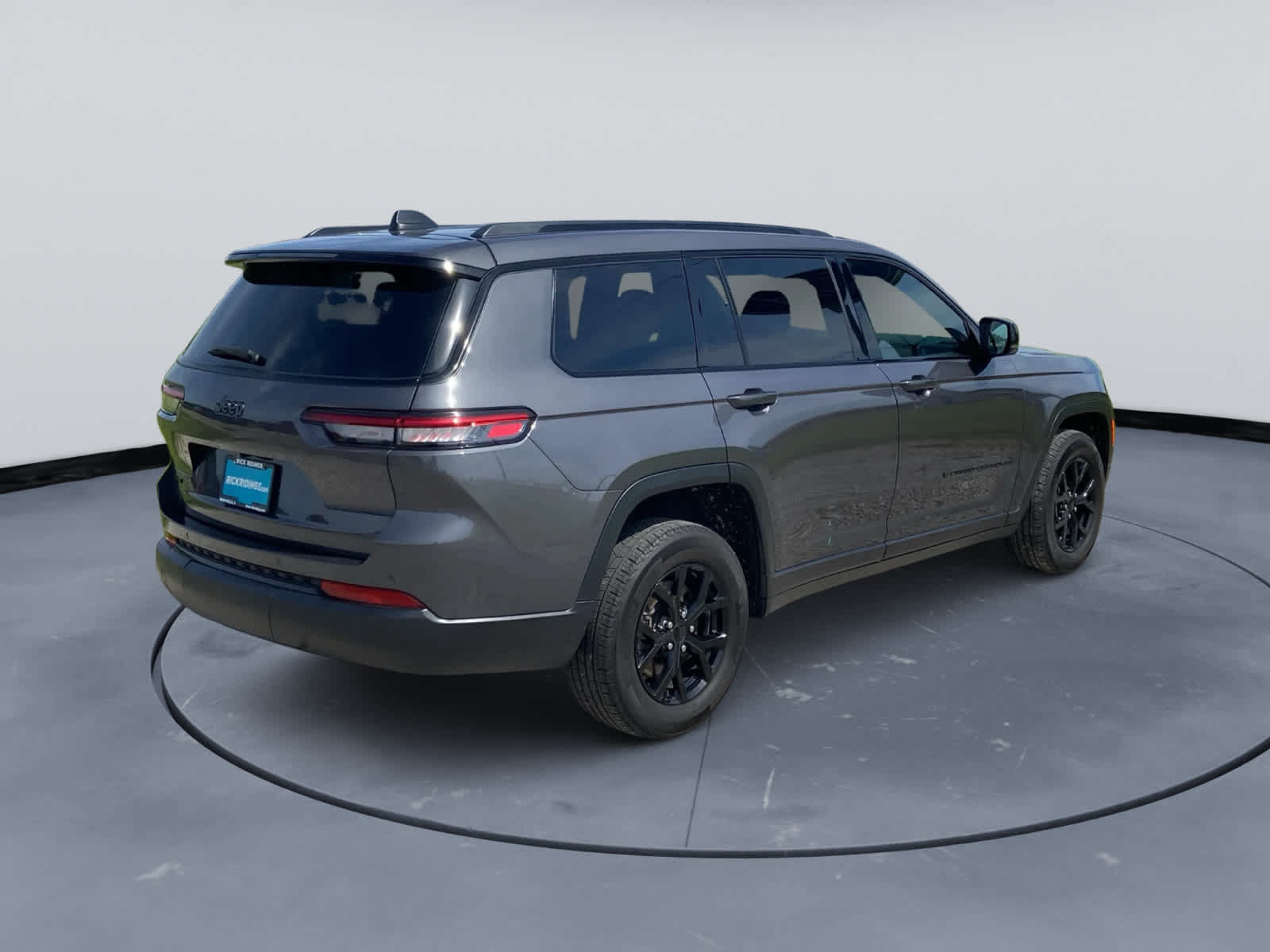 Used 2024 Jeep Grand Cherokee L Altitude AWD/4WD image 7