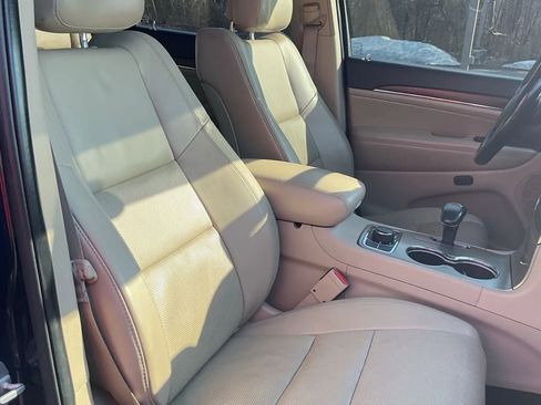 Used 2015 Jeep Grand Cherokee Limited w/ Luxury Group II image 34