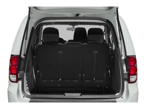 Used 2019 Dodge Grand Caravan SXT FWD image 12