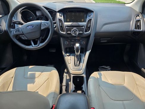 Used 2018 Ford Focus Titanium FWD image 26