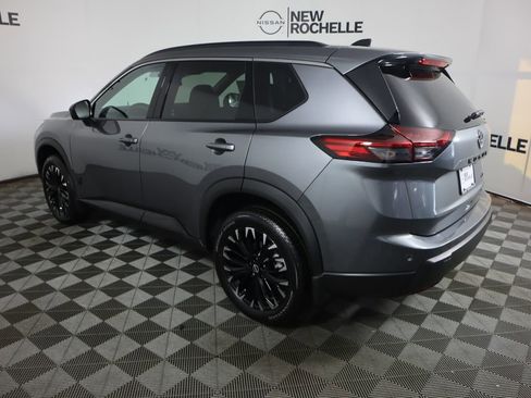 New 2026 Nissan Rogue SV image 8