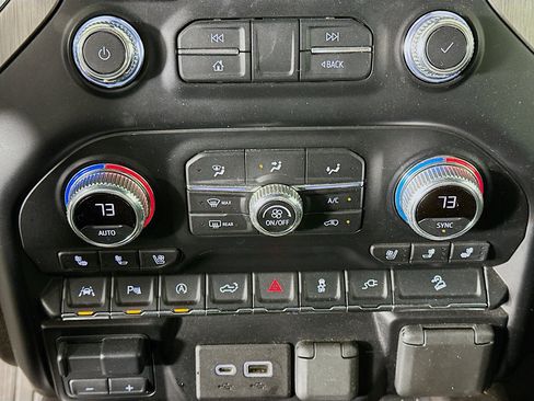 Used 2020 GMC Sierra 1500 Denali w/ Technology Package image 22