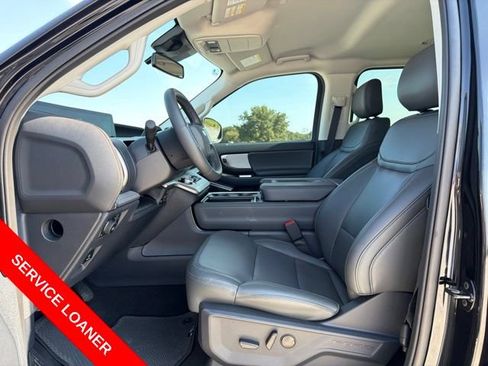 New 2026 Ford Expedition Max Active AWD/4WD image 2
