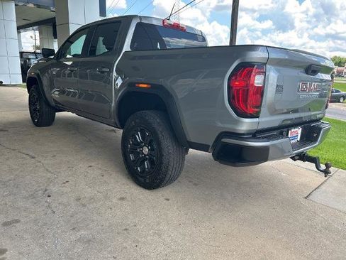 Used 2024 GMC Canyon Elevation RWD image 5