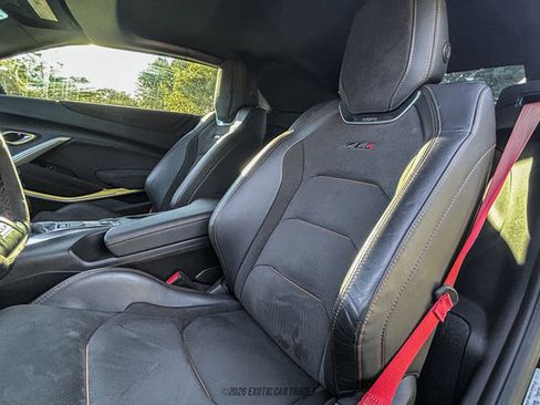 Used 2018 Chevrolet Camaro ZL1 w/ LPO, ZL1 Protection Package RWD image 33