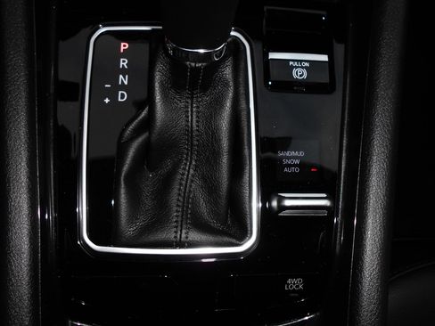 New 2026 Jeep Compass Latitude image 13